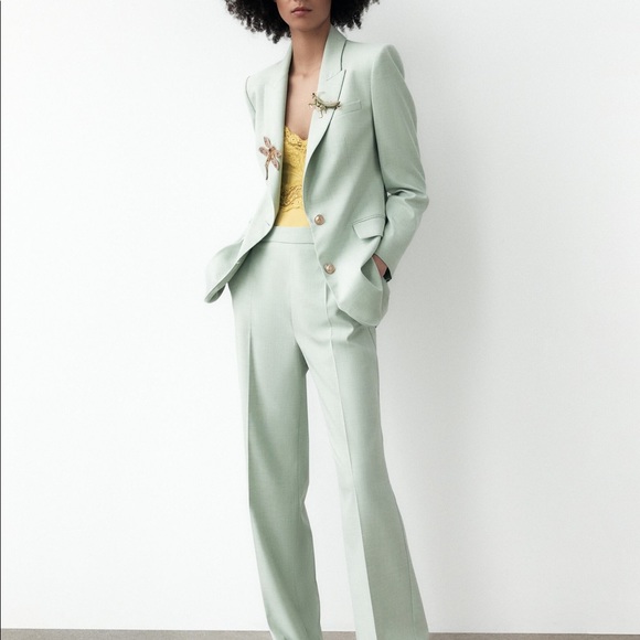 NWT ZARA FITTED BLAZER WITH GOLDEN BUTTONS LIGHT GREEN - Picture 11 of 16